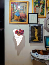 Load image into Gallery viewer, Wall Heart