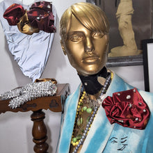 Load image into Gallery viewer, Punkd Petals Forever Wearable Heart