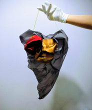 Load image into Gallery viewer, Punkd Petals Wall Heart
